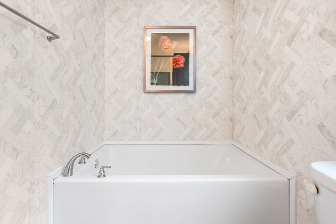 Select s-3252-32d bathroom home features