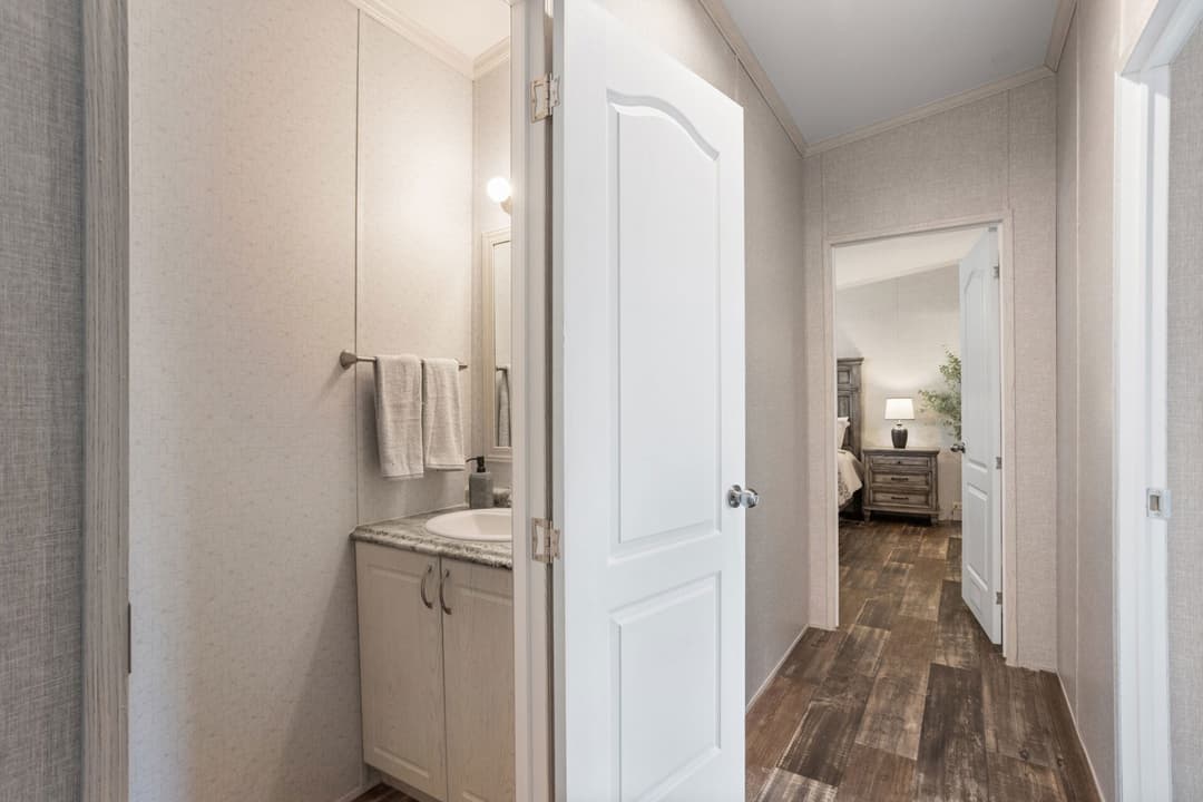 Heritage h-3272-43a interior home features