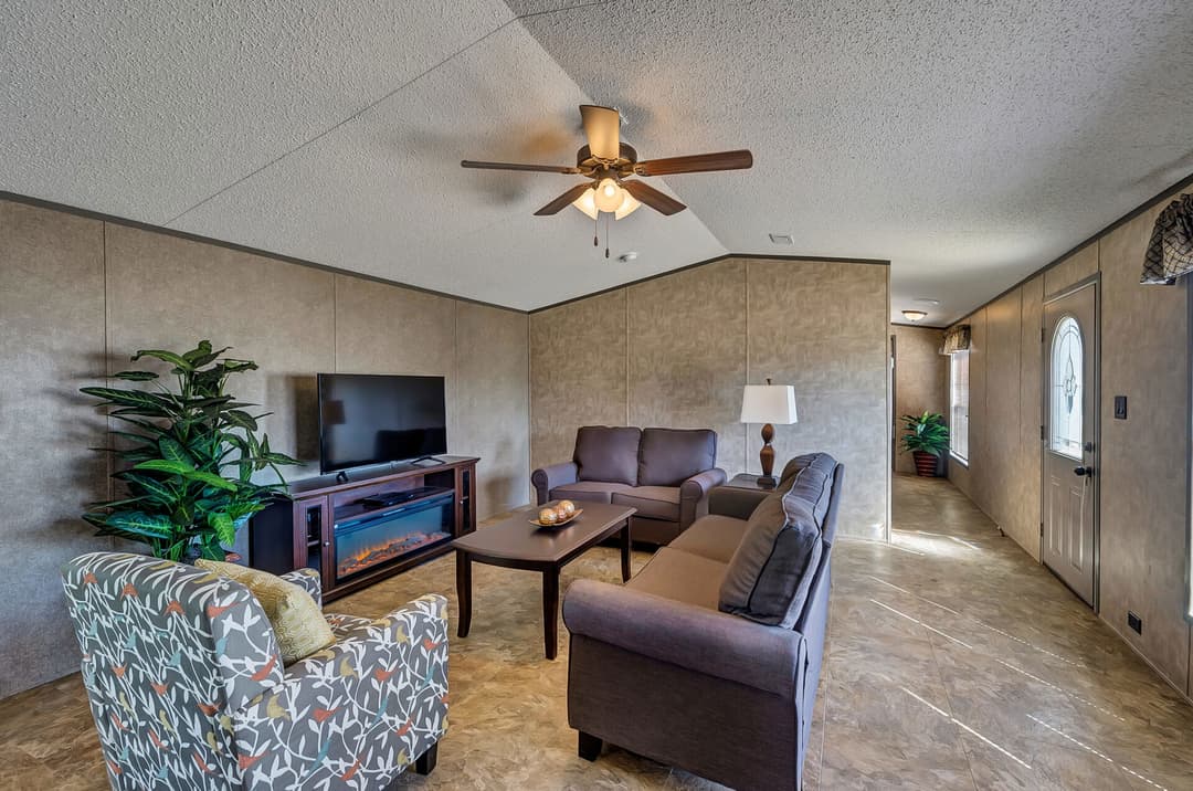 Classic c-1680-32b interior home features