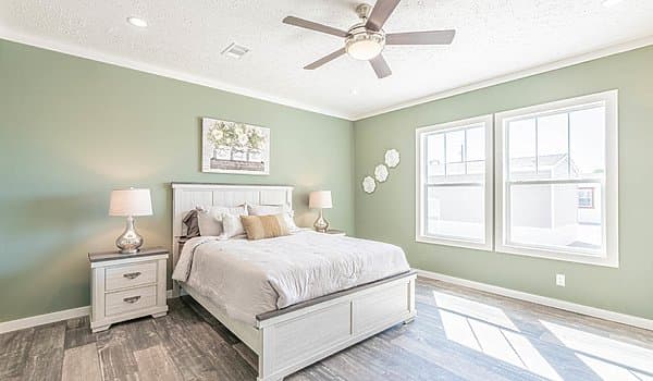 The white oak   home features