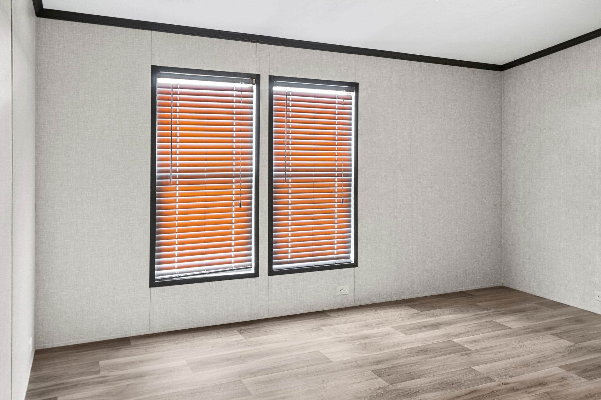 Select s-3252-32d bedroom home features