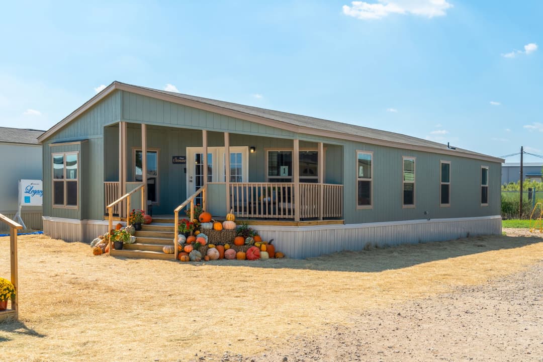 Heritage h-3264-32ap elevation and exterior home features