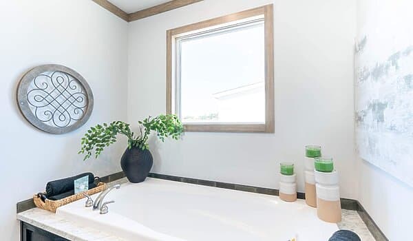 The delilah  home features