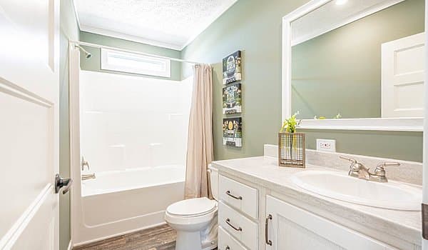 The white oak   home features