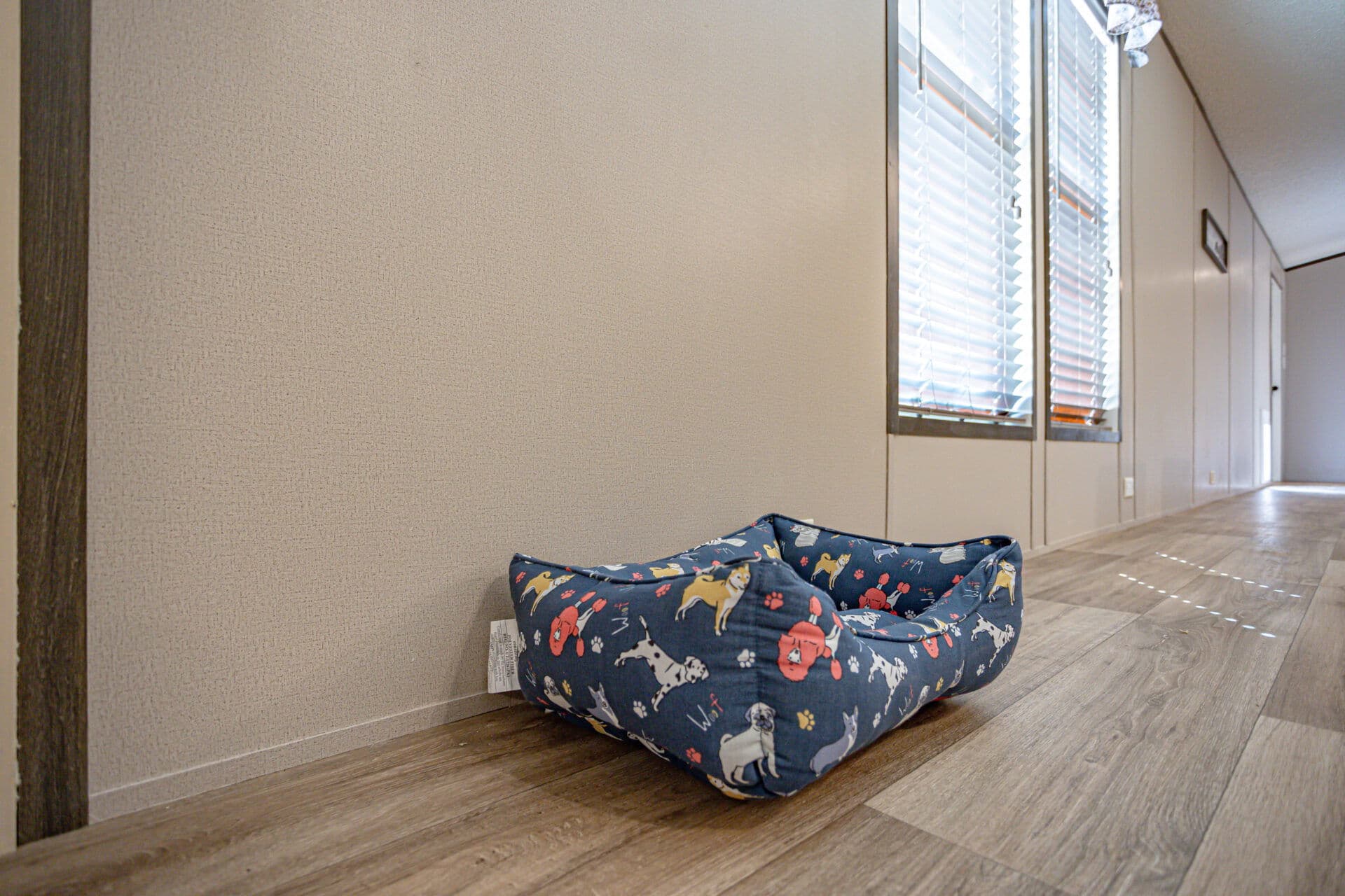 Heritage h-1672-32b interior home features