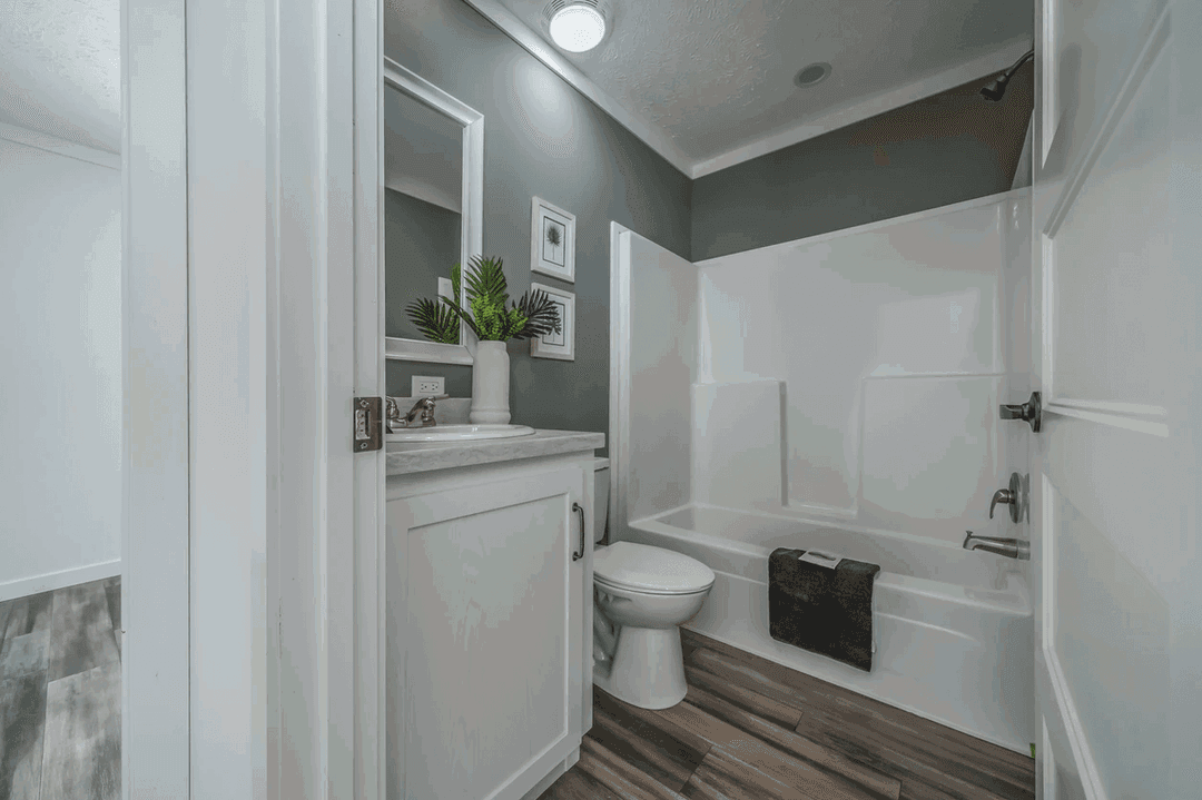 The cahaba bathroom home features