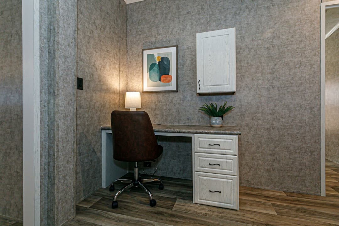 Classic c-3264-32bp interior home features