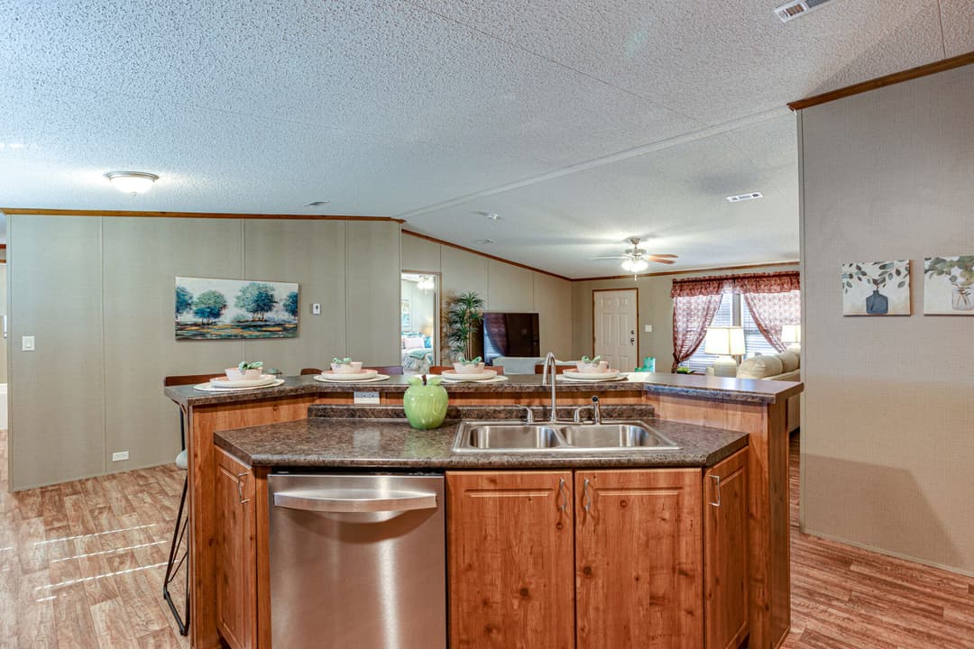 Heritage h-3256-42a kitchen home features