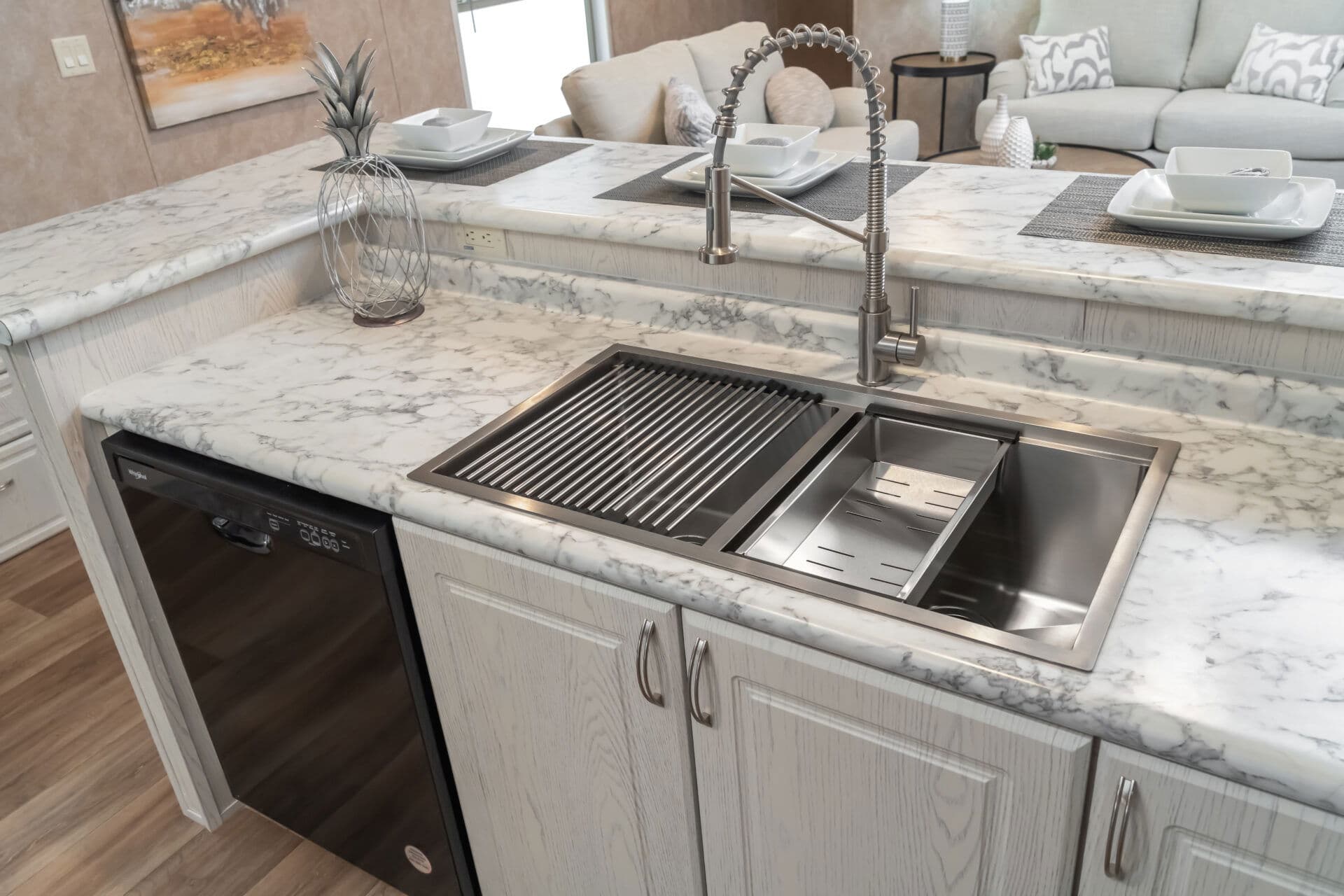 Classic c-1660-21fka kitchen home features