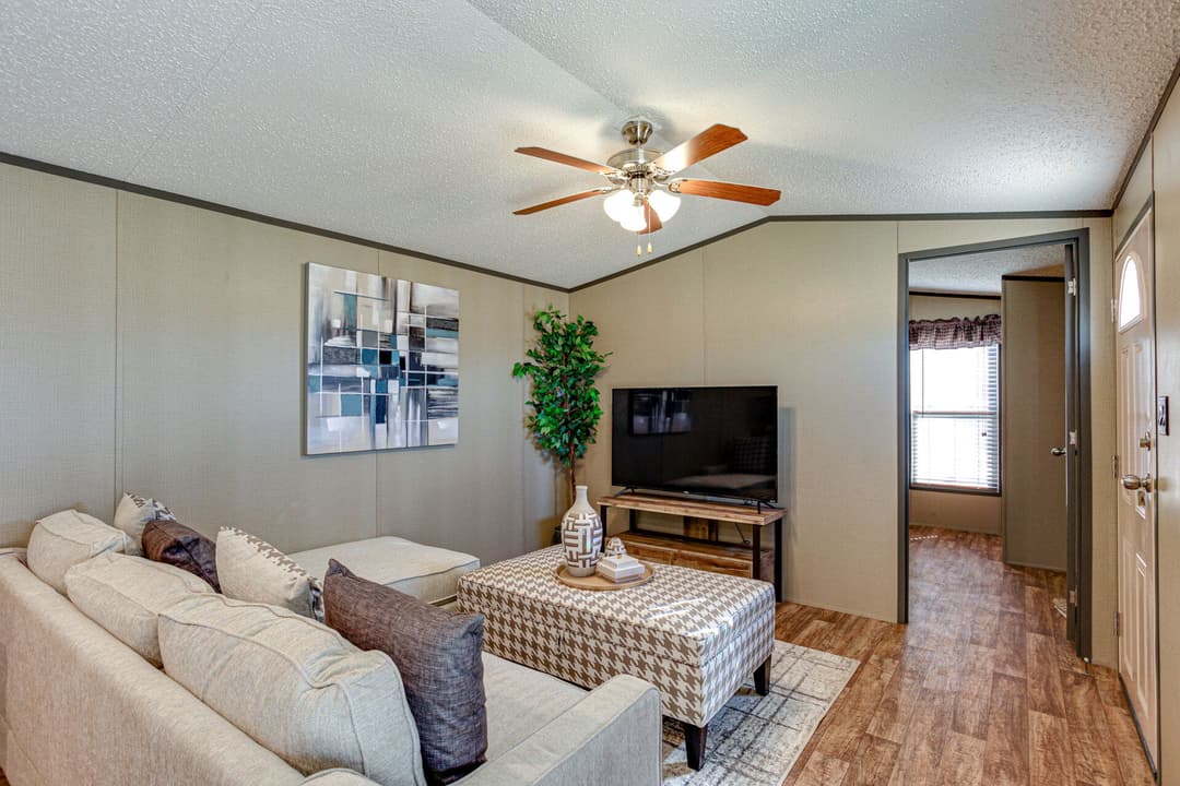 Select s-1256-21a interior home features