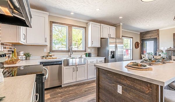 The white oak   home features