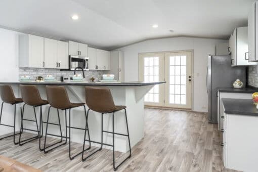 Heritage h-1660-21fka kitchen home features