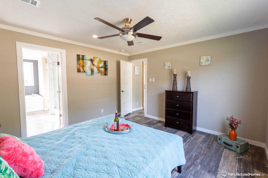 The bayou bedroom home features