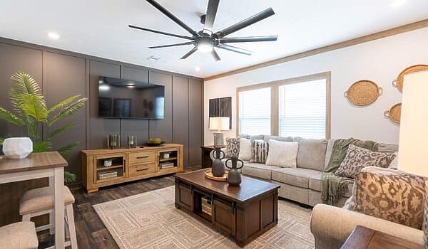 The delilah  home features