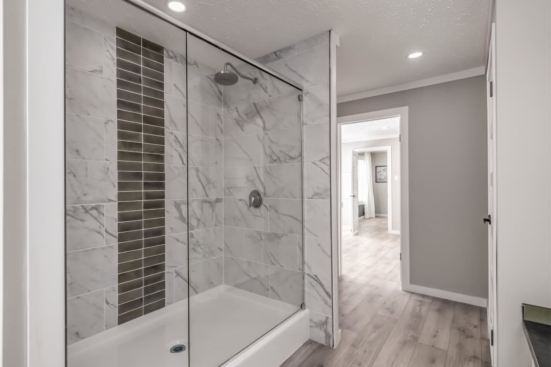 The blackwater bathroom home features