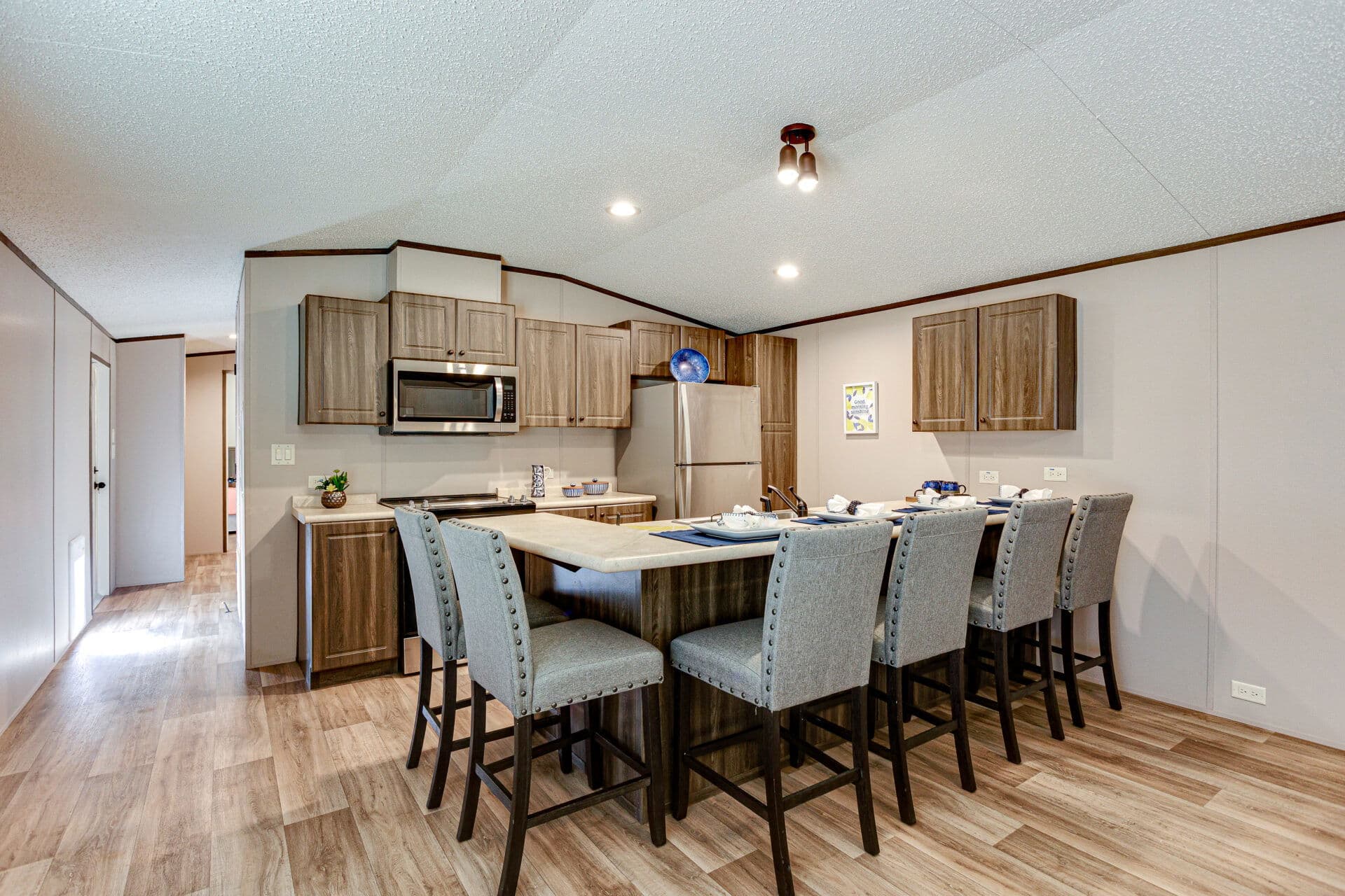 Heritage h-1672-32b kitchen home features