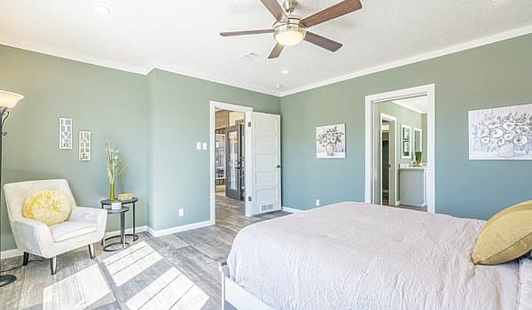 The white oak   home features
