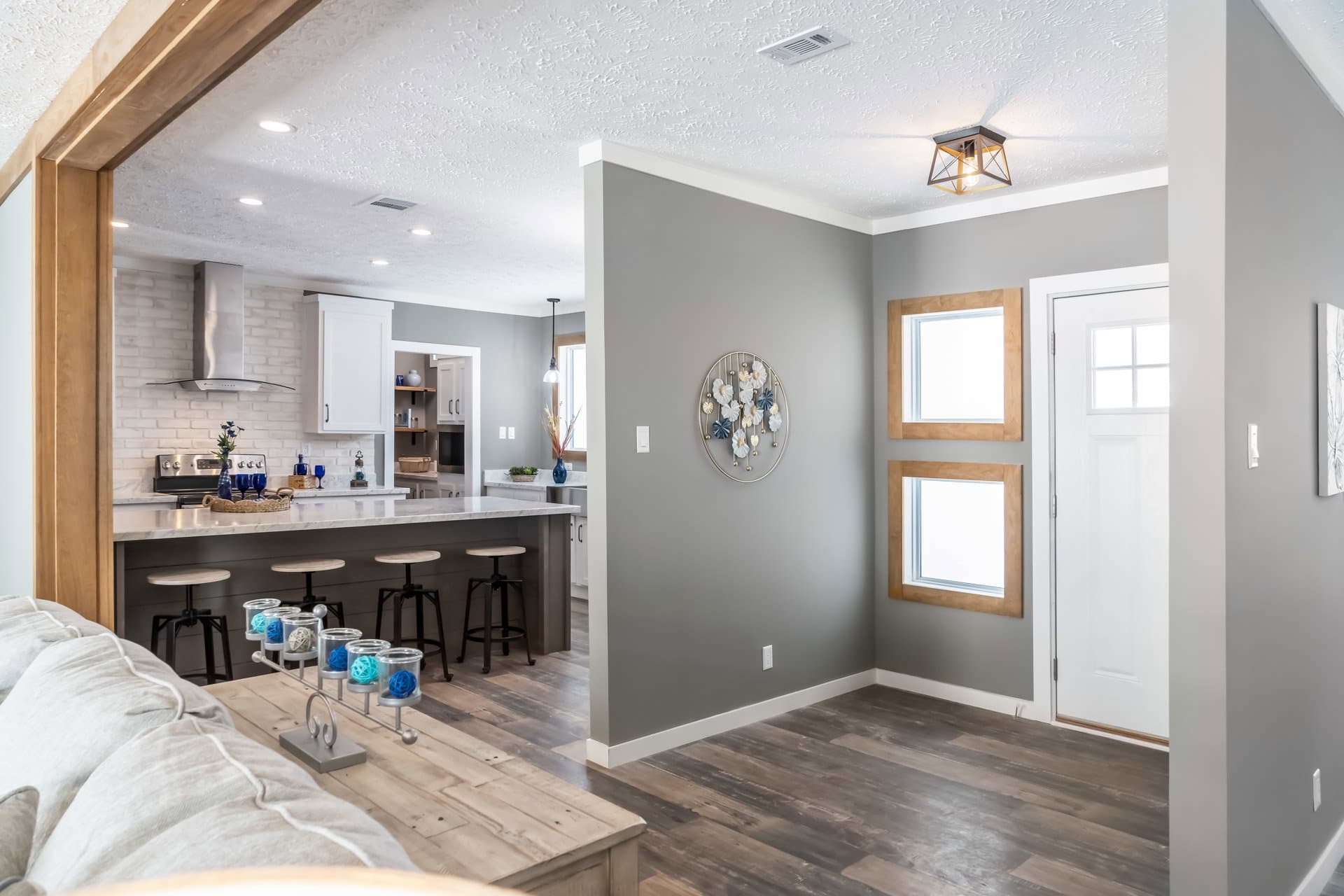 The willow oak interior home features