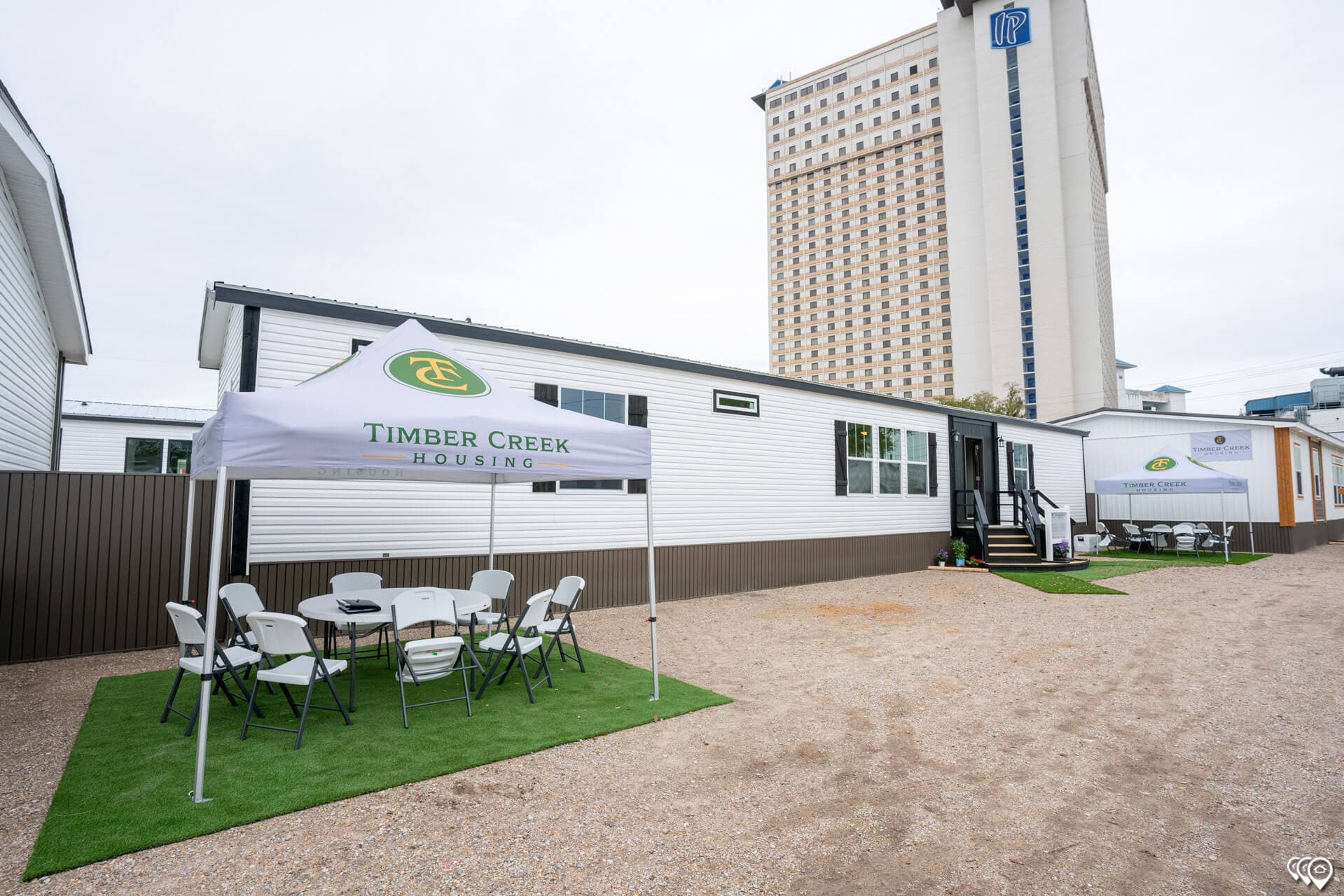 The canyon creek elevation and exterior home features