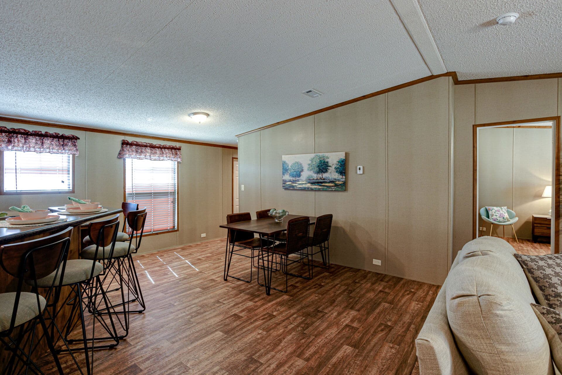 Heritage h-3256-42a interior home features