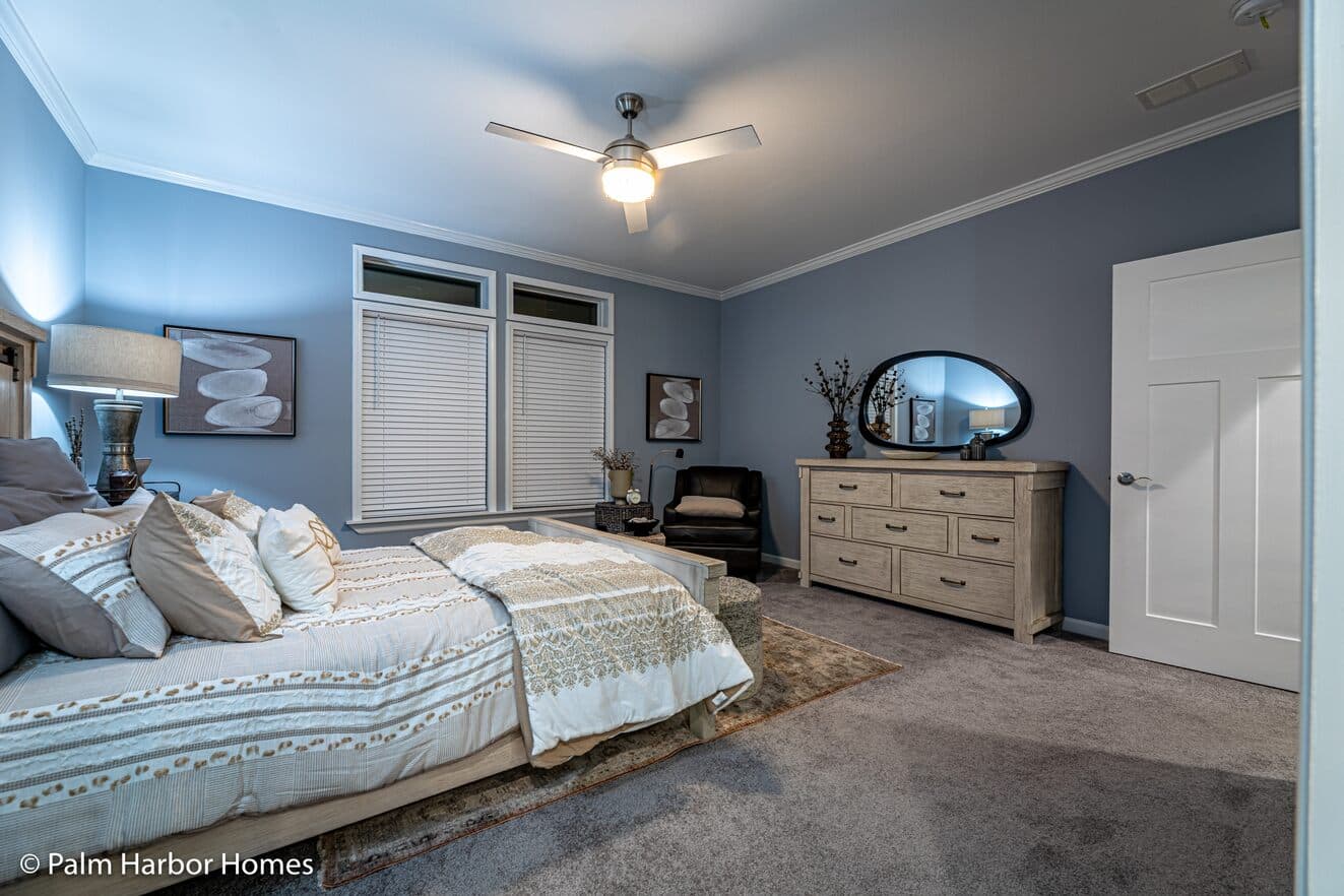 Malibu 30603b bedroom home features