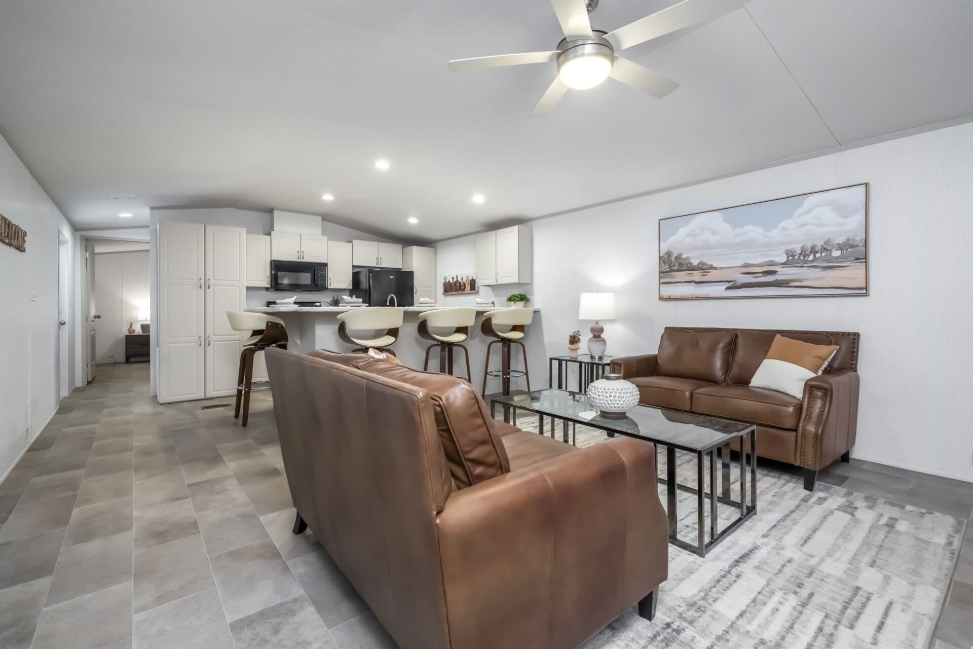 Select s-1664-32c interior home features