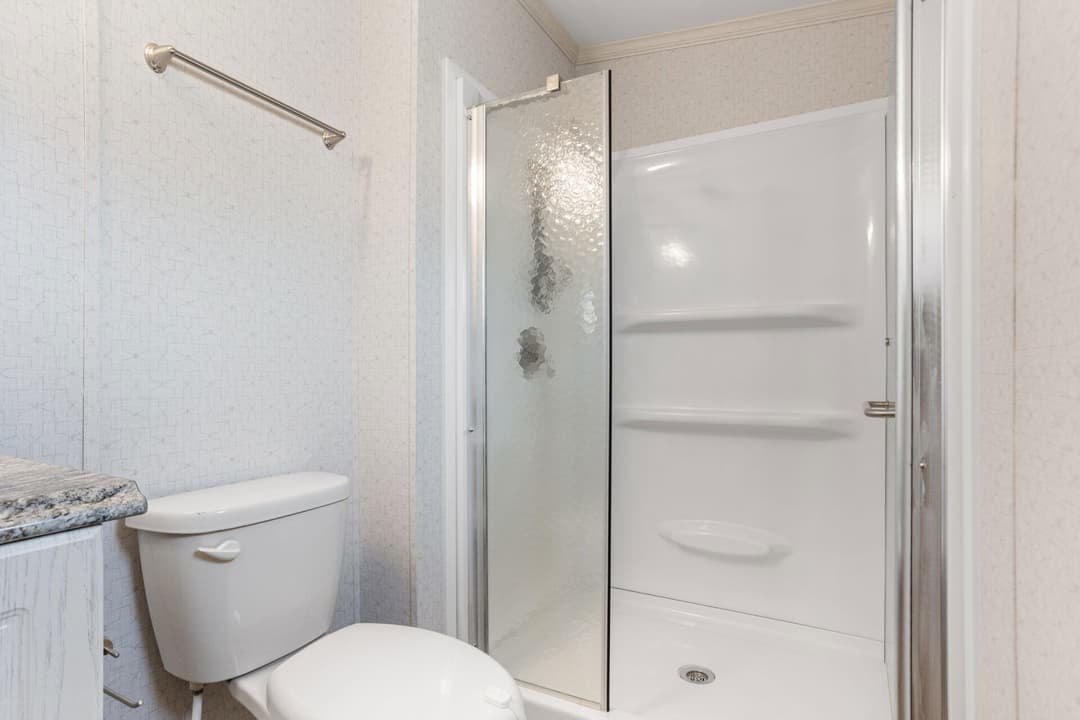 Heritage h-3272-43a bathroom home features