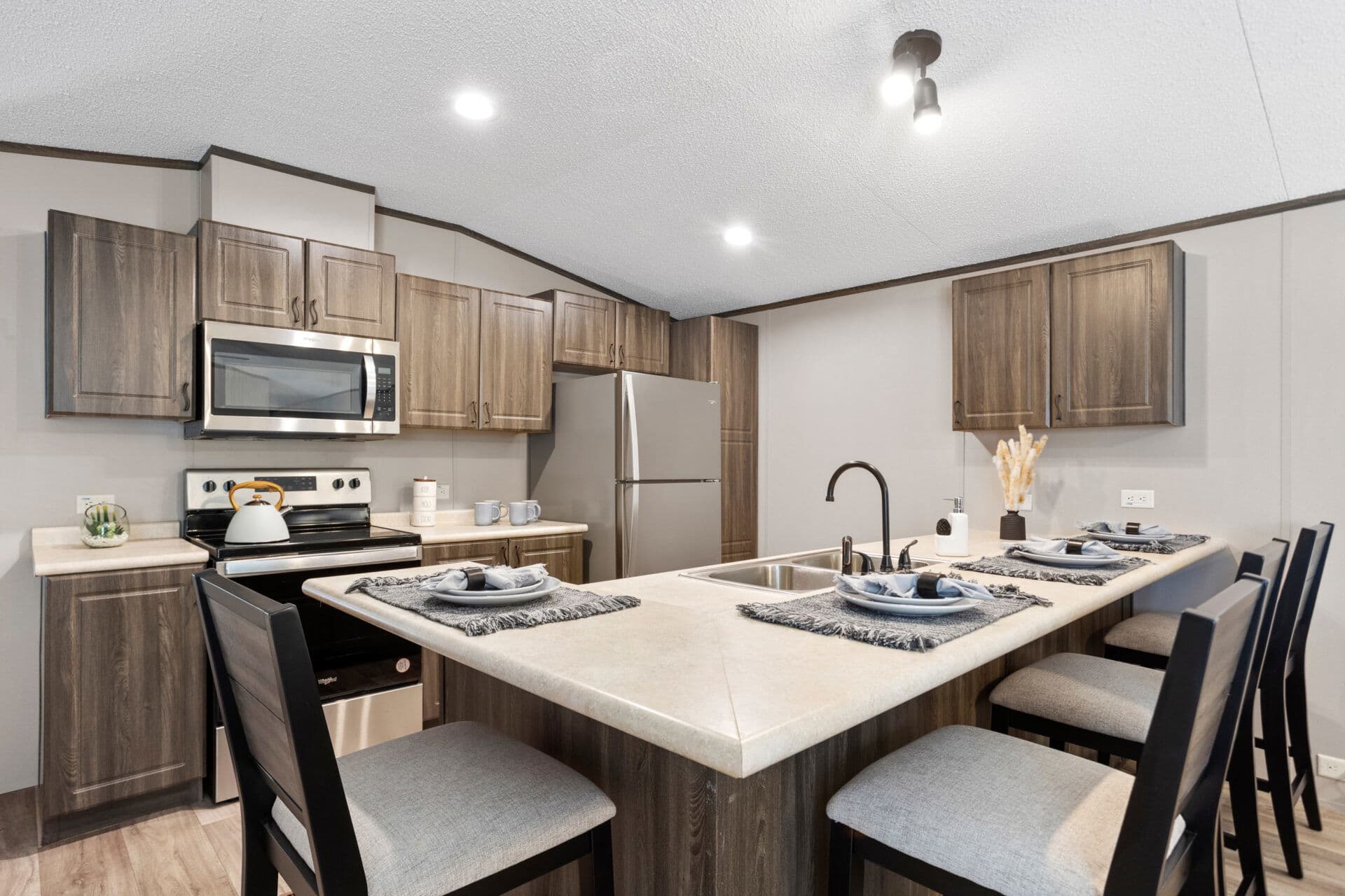 Classic kitchen home features