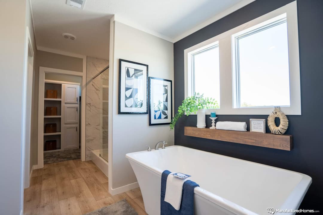 The shades creek bathroom home features