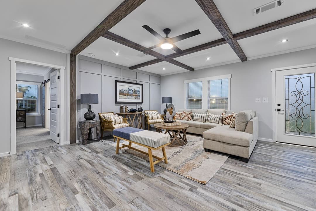 Davan 28683a interior home features