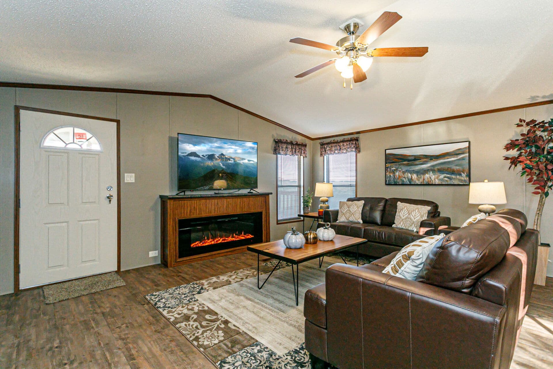 Heritage h-1872-32a interior home features